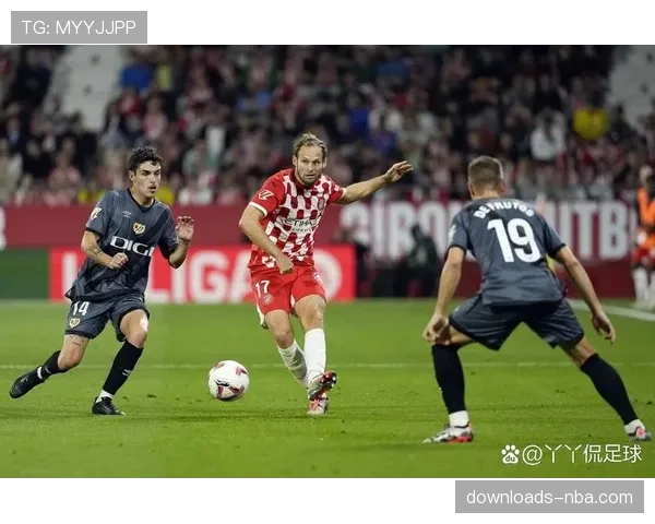 评论：高压与控球并存，赫罗纳的战术风格是否代表西甲未来趋势？